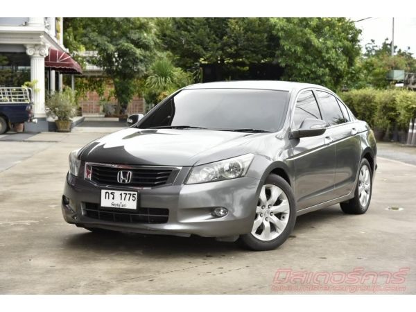 รุ่น TOP / NAVI *ฟรีดาวน์ *แถมประกันภัย 2010 HONDA ACCORD 2.4 EL/NAVI